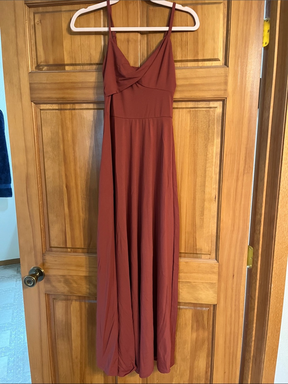 HALARA Rust Red Spaghetti-Strap Maxi Dress